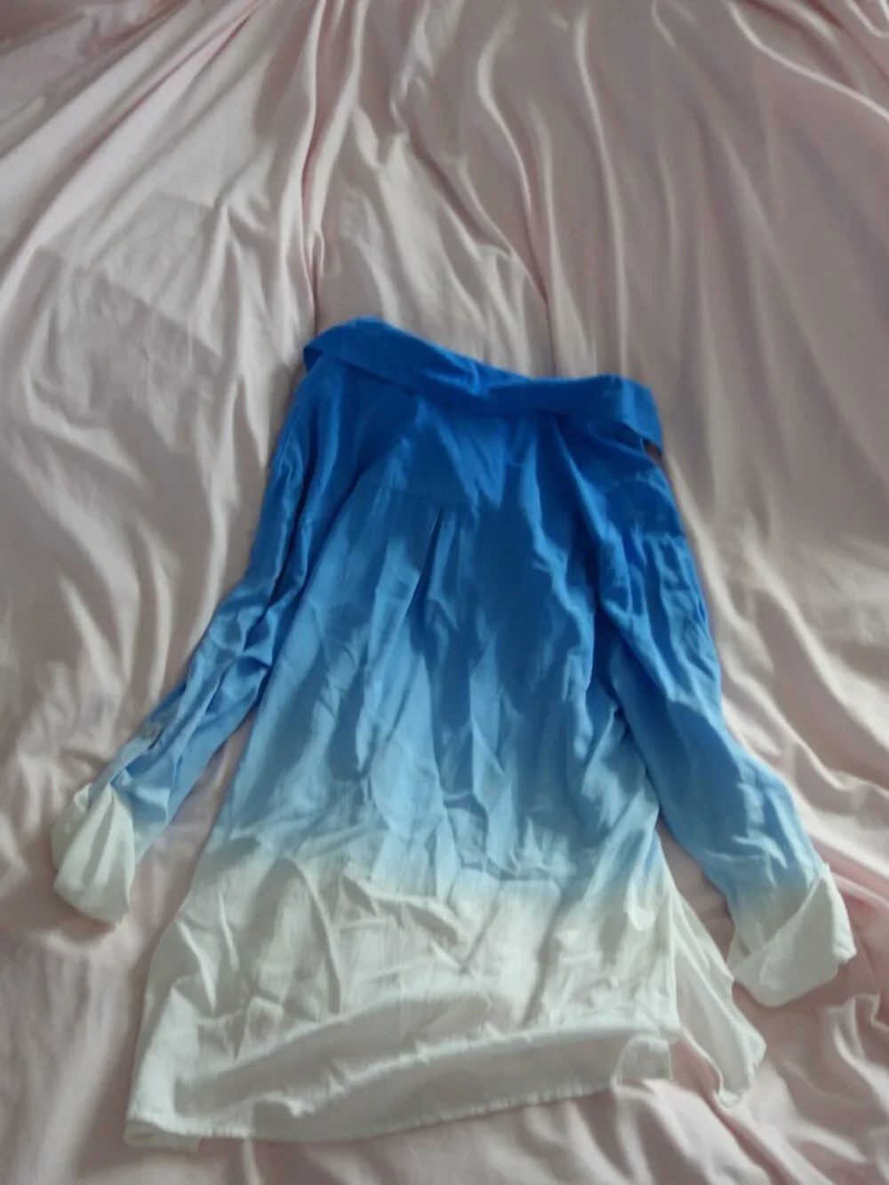 Tribal Blue Ombre Button Up Shirt Roll Tab Sleeve Women's Medium - Picture 8 of 11